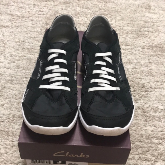 clarks arbor jade sneakers